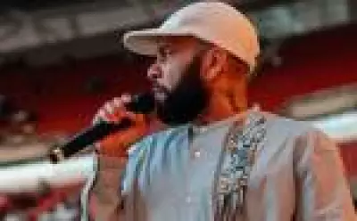Daniel Alves mente sobre tempo preso em evento evangélico na Espanha