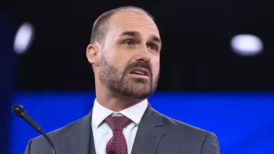 Eduardo Bolsonaro atuou como produtor-executivo de filme sobre o pai, diz Intercept
