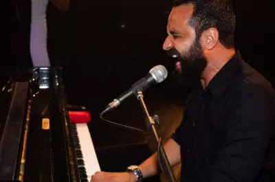Espetáculo em Rio das Ostras homenageia Guilherme Arantes com piano e banda