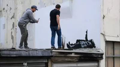 Ex-repórter da BBC diz que emissora ocultou imagens de Banksy