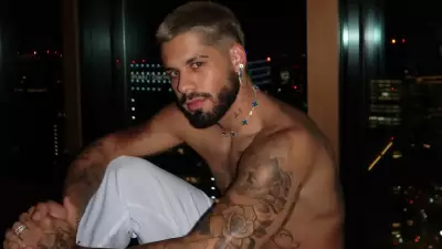 Fãs gritam nome de Virginia em show de Zé Felipe e cantor pede para parar