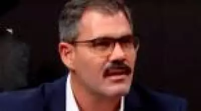 Juliano Cazarré pode sofrer boicote e perder papel em 'Avenida Brasil 2'