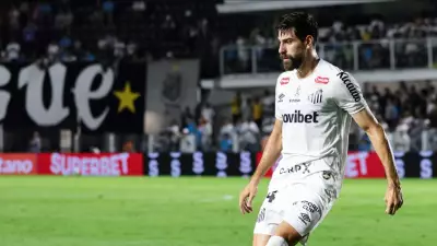 Luan Peres tem concussão leve após bolada na cabeça em jogo do Santos