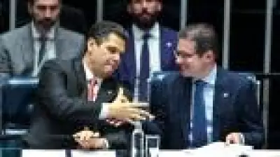 Motta busca Alcolumbre para alinhar PEC que acaba com escala 6x1