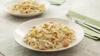Ninho com Salmão Al Limone: Receita Cremosa e Cítrica para Reunir a Família