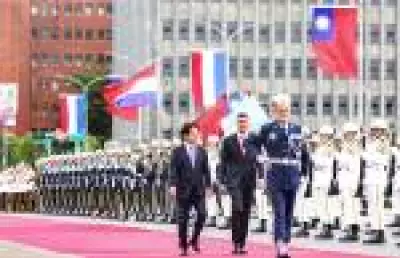 Presidente do Paraguai visita Taiwan e desafia pressão da China