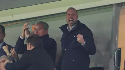 Príncipe William vibra com vitória do Aston Villa no Villa Park
