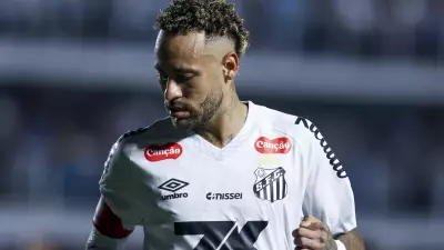 Robinho Jr. notifica Santos e acusa Neymar de agressão em treino