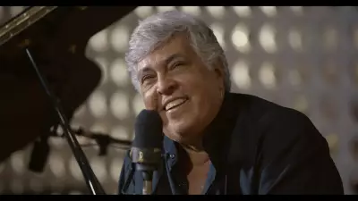 Sidney Magal emociona público na Virada Cultural 2026 em São Paulo