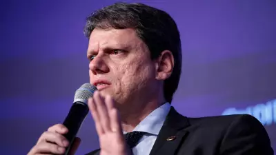 Tarcísio minimiza impacto de investigações contra Ciro Nogueira em sua campanha