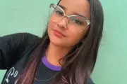 Adolescente morre eletrocutada por prancha de cabelo na Bahia