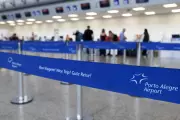 Anac orienta companhias aéreas a aceitarem certidão de nascimento digital
