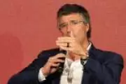 André Esteves defende ajuste fiscal e critica juros altos para bancos