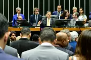 Assessor é exonerado após invadir programa ao vivo e xingar na Globonews
