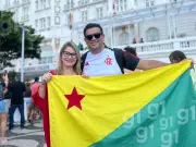 Casal do Acre celebra 20 anos de casamento no show de Shakira em Copacabana