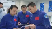 China Lança Missão Preparatória para Levar Humanos à Lua Até 2030