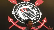 Corinthians expulsa Andrés Sánchez em votação tensa e com festa da torcida