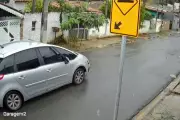 Costureira relata perseguição por homem que se masturbava em carro em Registro