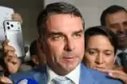 Crise com Marcelão expõe caos na pré-campanha de Flávio Bolsonaro