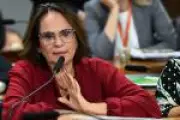 Damares contesta ficha de hóspedes do governo Lula por suposta vigilância