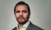 Daniel Vorcaro transferido para cela comum na PF por ordem de Mendonça