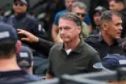 Defesa de Bolsonaro mira Lei da Dosimetria apesar de indefinição no STF