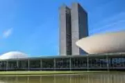 Derrubada de vetos na LDO preocupa economistas sobre contas públicas