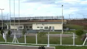 Detento é morto com golpe de mata-leão em cela de presídio em Vila Velha