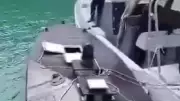 Drone marítimo com explosivos é encontrado por pescadores na Grécia