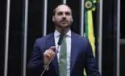 Eduardo Bolsonaro registra B.O. nos EUA após homem abordar sua filha de 5 anos
