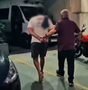 Homem atropela companheira em Angra dos Reis e é preso por tentativa de feminicídio