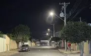 Homem de 36 anos é morto a tiros em calçada no bairro Jardim Cruzado