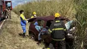 Jovem morre após batida frontal com caminhão na MGC-497 em Uberlândia