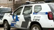 Jovem preso por empurrar companheira grávida da escada na Serra
