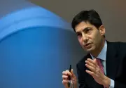 Kevin Warsh assume presidência do Fed nesta sexta-feira (21)