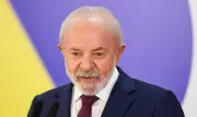 Lula anuncia novo Desenrola para quem ganha até R$ 8.105 e vai a Washington