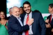 Lula conforta Messias após derrota no Senado antes de viagem a Washington
