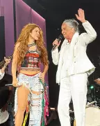 Maria Bethânia e Shakira cantarão samba de Gonzaguinha em Copacabana