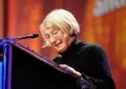 Mary Oliver, poeta vencedora do Pulitzer, chega ao Brasil com 'Pequenas Glórias'