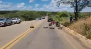 Moradores de Serrita protestam por melhorias na rodovia PE-507
