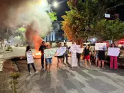 Moradores do Novo Milênio protestam após chuvas em João Pessoa