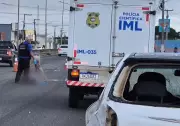 Motoboy morre ao colidir com carro parado na AL-110 em Arapiraca