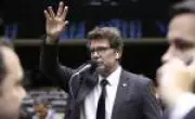 Mário Frias ao STF: defesa nega desvio de emendas para filme de Bolsonaro