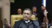 Nunes Marques relata pedido de Bolsonaro para anular condenação