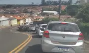 Obras em trevo de Rio Claro causam congestionamento na SP-310