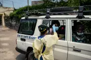 OMS avalia vacinas e tratamentos para conter epidemia de ebola na RDC