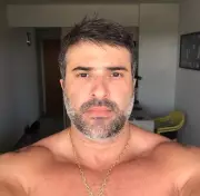 Piloto de helicóptero baleado no Rio enfrenta complicações após cirurgia