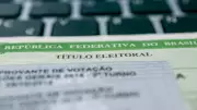 Prazo para tirar título eleitoral encerra; certidão garante direitos até novembro