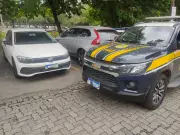 PRF recupera carro com registro de apropriação indébita na Via Dutra, em Resende