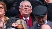 Sir Alex Ferguson passa mal e é levado ao hospital em Old Trafford